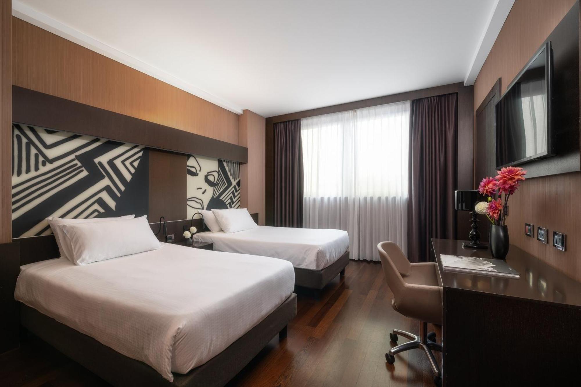 Hotel Crowne Plaza By Ihg Milán